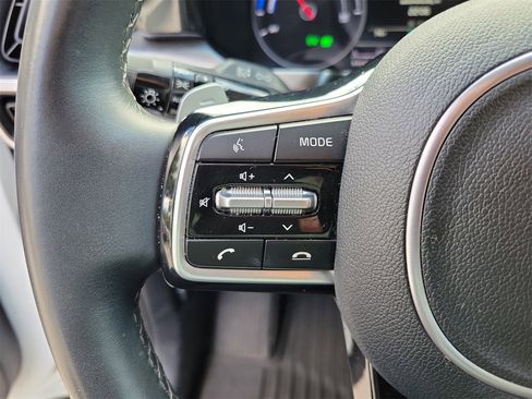 Used 2023 Kia Sorento EX image 20