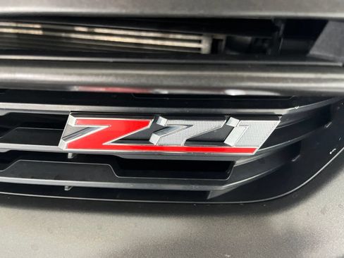 Used 2019 Chevrolet Colorado Z71 AWD/4WD image 36