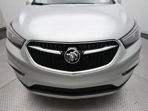 Used 2022 Buick Encore Preferred w/ Safety Package image 21