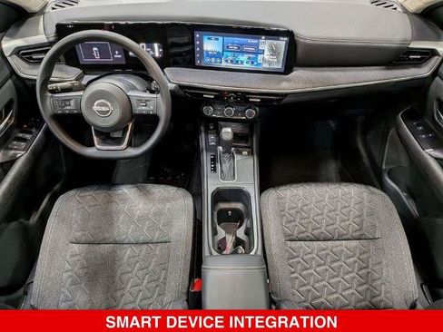 Certified 2025 Nissan Kicks SV w/ SV Premium Package AWD/4WD image 27