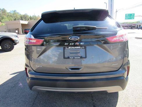 Certified 2022 Ford Edge SEL w/ Convenience Package AWD/4WD image 5