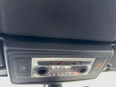 Used 2013 BMW Z4 sDrive35i w/ M Sport Pkg image 32