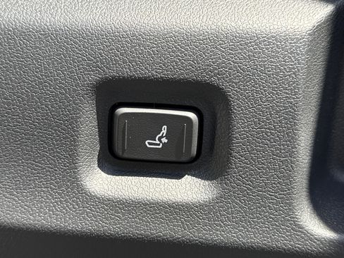 New 2026 Toyota Tacoma SR5 AWD/4WD image 21