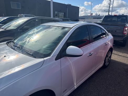 Used 2014 Chevrolet Cruze LTZ w/ RS Package FWD image 15