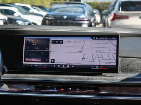 Certified 2024 BMW 740i RWD image 14