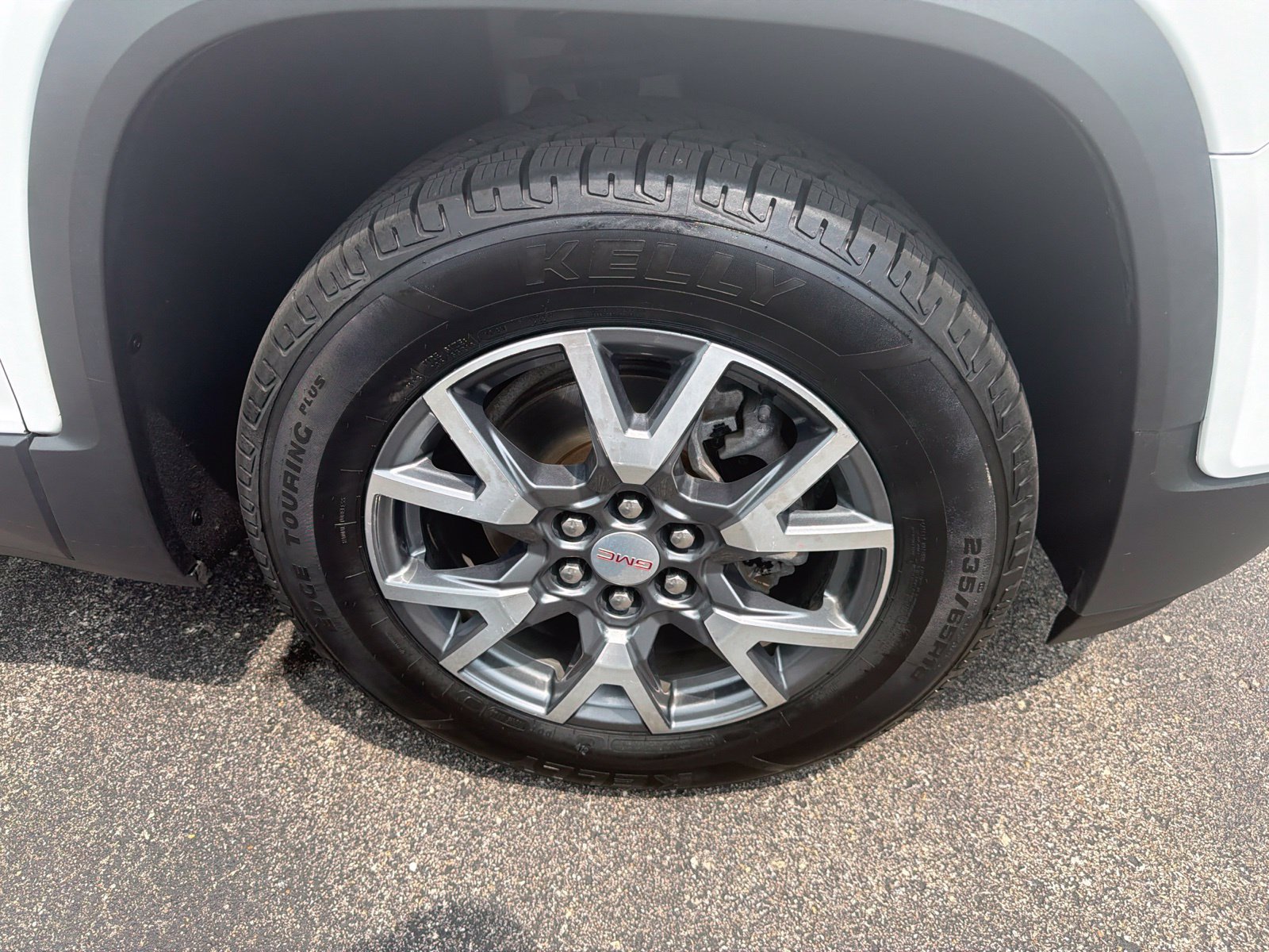 Used 2023 GMC Acadia SLT AWD/4WD image 31