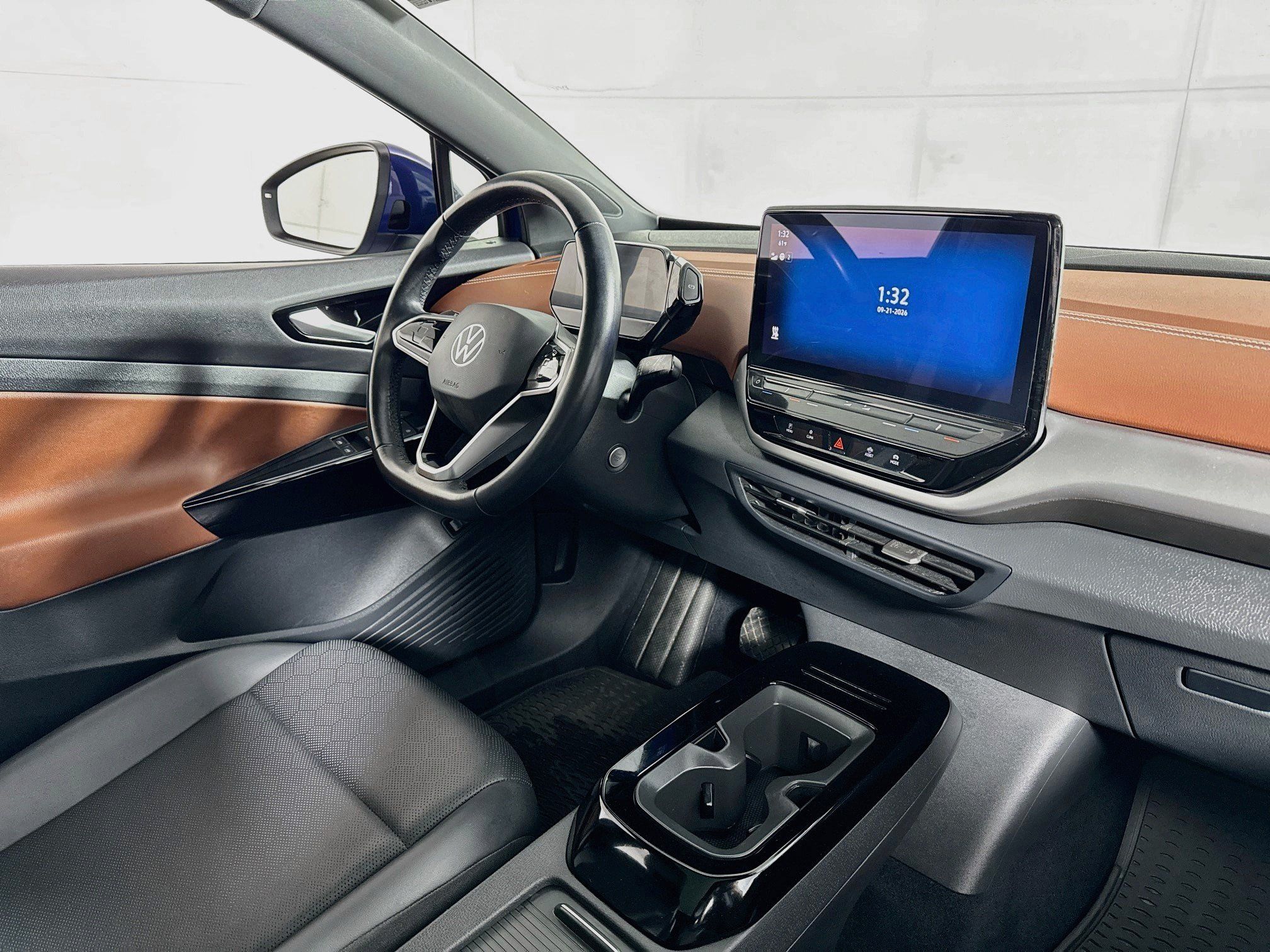Used 2022 Volkswagen ID.4 Pro S w/ Gradient Package RWD image 29