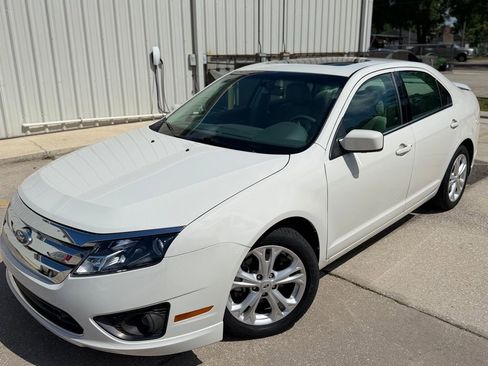 Used 2012 Ford Fusion SE FWD image 1