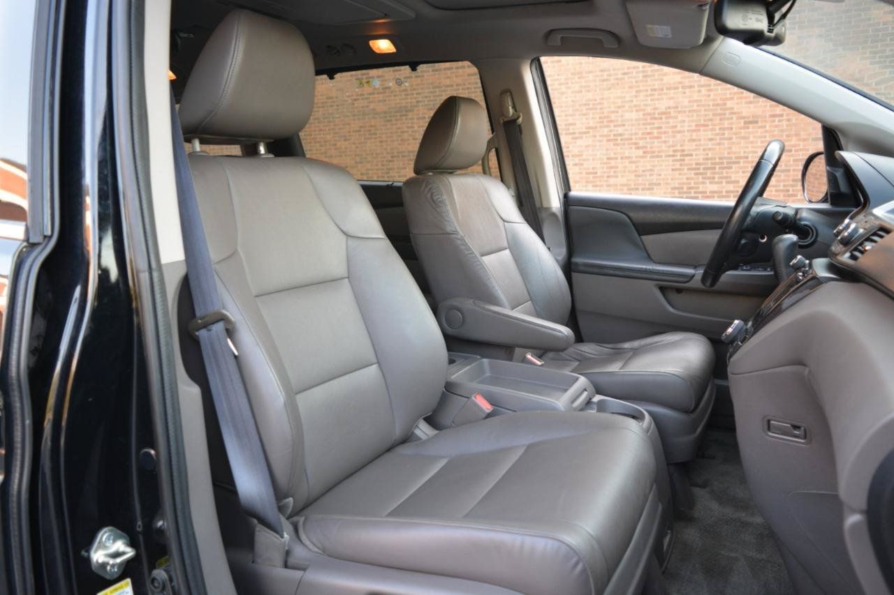 Used 2016 Honda Odyssey Touring image 17