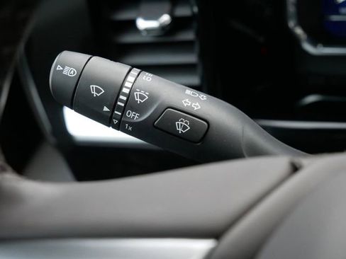 Used 2024 Chevrolet Silverado 2500 LTZ w/ LTZ Convenience Package image 24