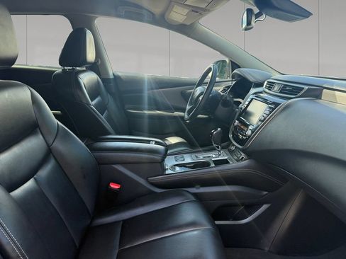 Used 2023 Nissan Murano SV AWD/4WD image 17
