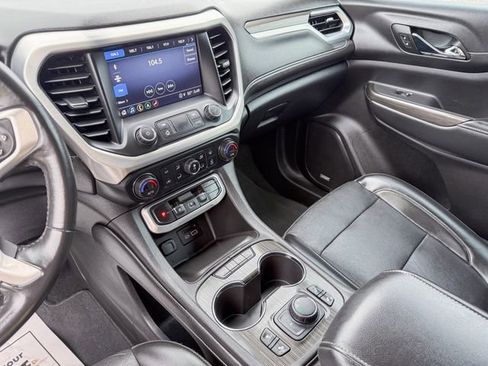 Used 2022 GMC Acadia SLT w/ Elevation Edition FWD image 23