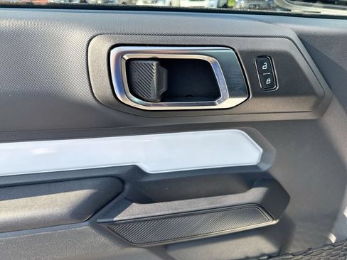 Certified 2025 Ford Bronco 2-Door AWD/4WD image 20