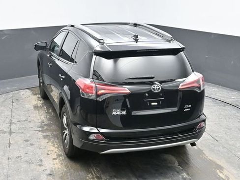 Used 2018 Toyota RAV4 XLE image 25