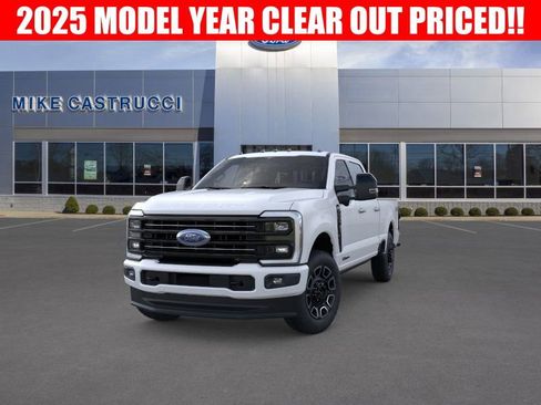 New 2025 Ford F250 Platinum image 2