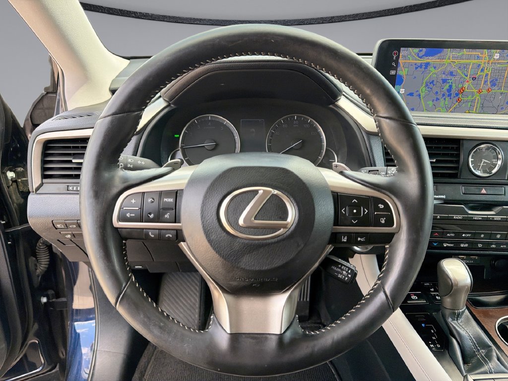 Used 2020 Lexus RX 350L Premium w/ Premium Package AWD/4WD image 21