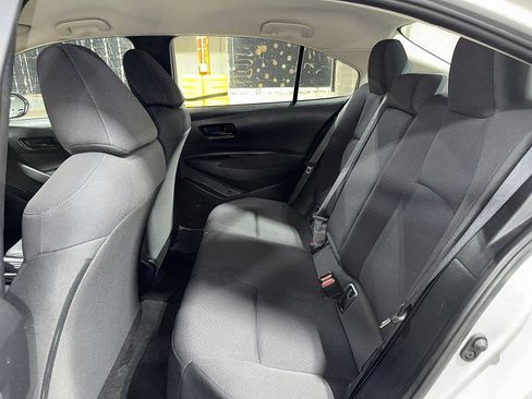 Used 2022 Toyota Corolla LE FWD image 17