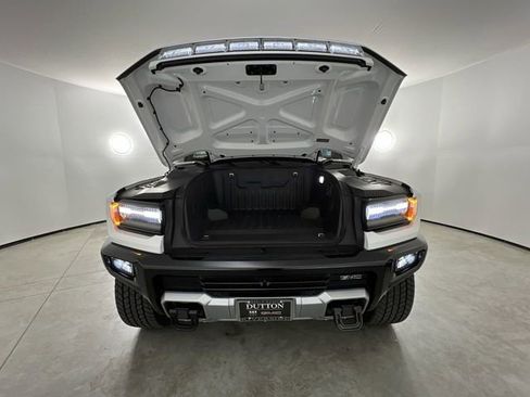 Used 2025 GMC Hummer EV 3X image 31