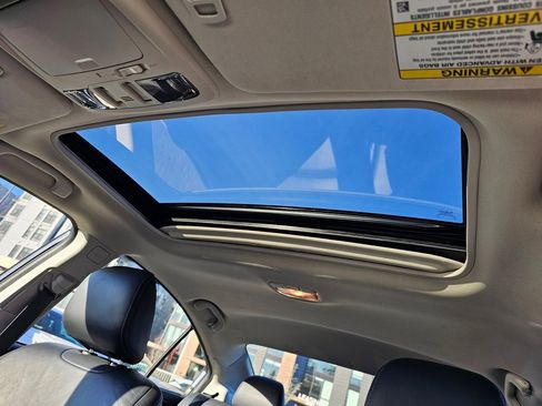 Used 2015 Subaru Legacy 3.6R Limited image 11