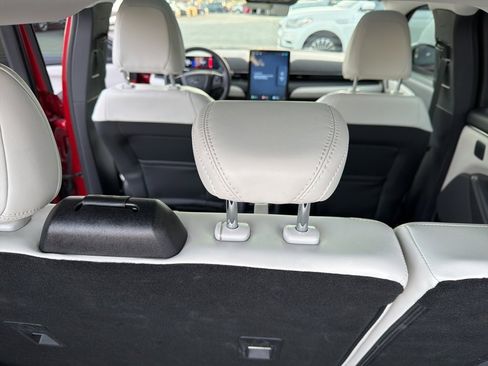 Used 2022 Ford Mustang Mach-E Premium image 13