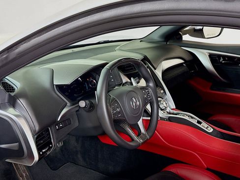 Used 2018 Acura NSX AWD/4WD image 17
