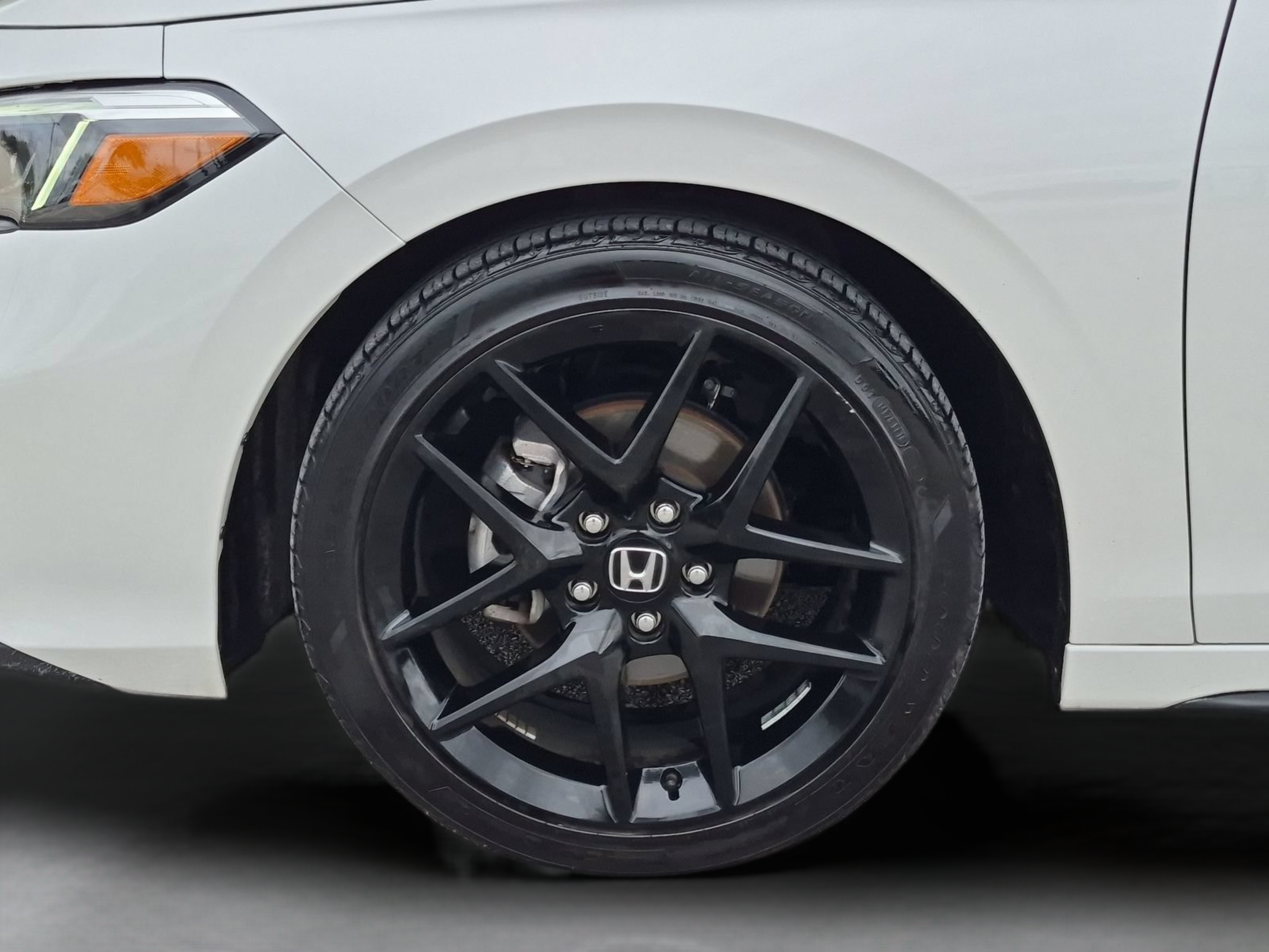 Certified 2025 Honda Civic Sport image 29