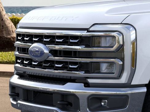 New 2026 Ford F250 Lariat w/ Lariat Premium Package image 17
