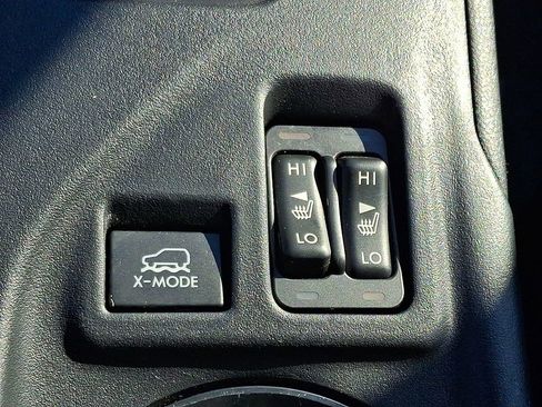 Certified 2023 Subaru Crosstrek 2.0i Premium image 27