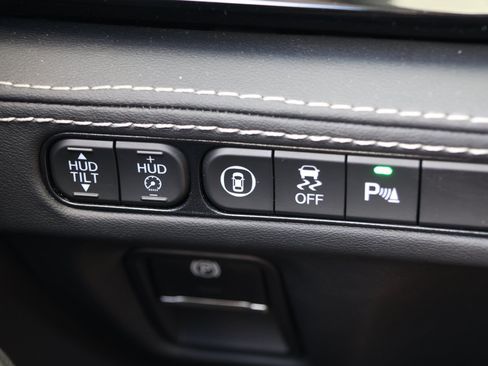 Used 2026 Acura MDX SH-AWD w/ Advance Package image 15
