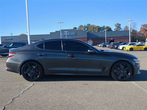 Used 2023 Genesis G70 3.3T w/ Sport Prestige Package image 3