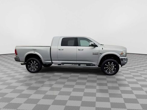 Used 2017 RAM 3500 Laramie w/ Cold Weather Group AWD/4WD image 9