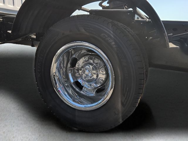 Used 2022 RAM 3500 Tradesman w/ Chrome Appearance Group AWD/4WD image 22