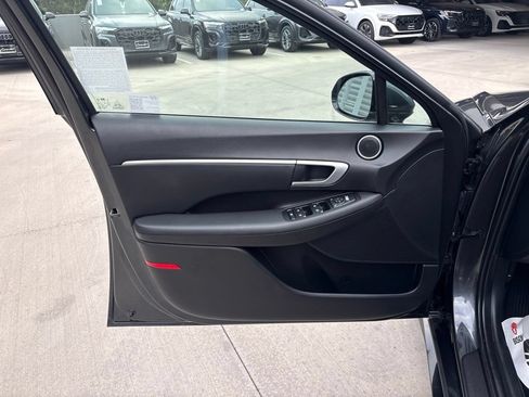 Used 2025 Hyundai Sonata SEL FWD image 13