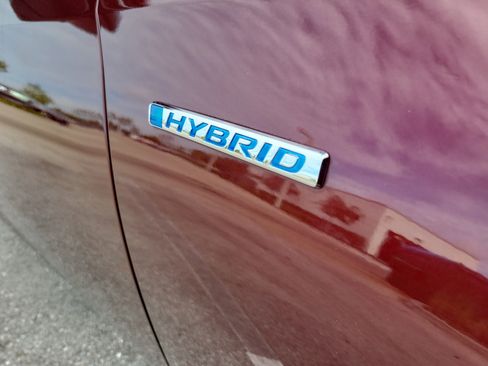 Used 2019 Honda Insight Touring image 13