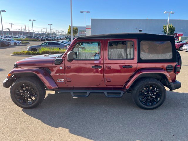 Used 2021 Jeep Wrangler Unlimited Sahara w/ Cold Weather Group AWD/4WD image 6