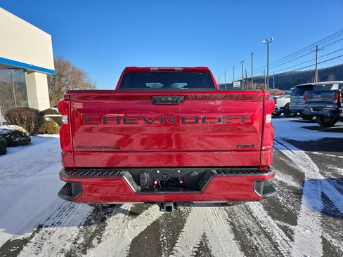 New 2026 Chevrolet Silverado 1500 RST w/ LPO, Dark Essentials Package image 4
