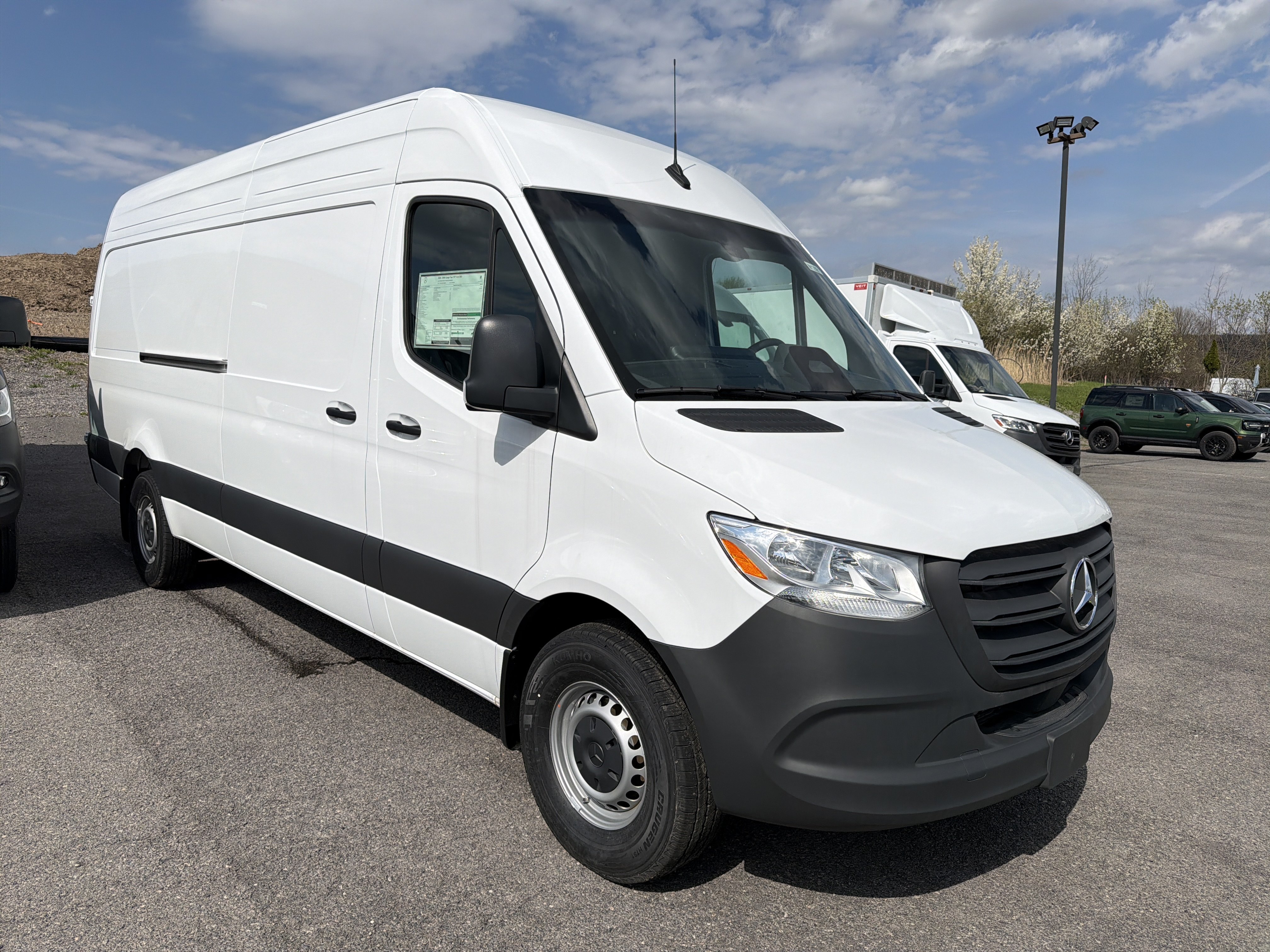 New 2026 Mercedes-Benz Sprinter 2500 image 2