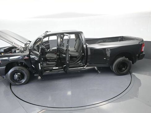 Used 2019 RAM 3500 Tradesman RWD image 68