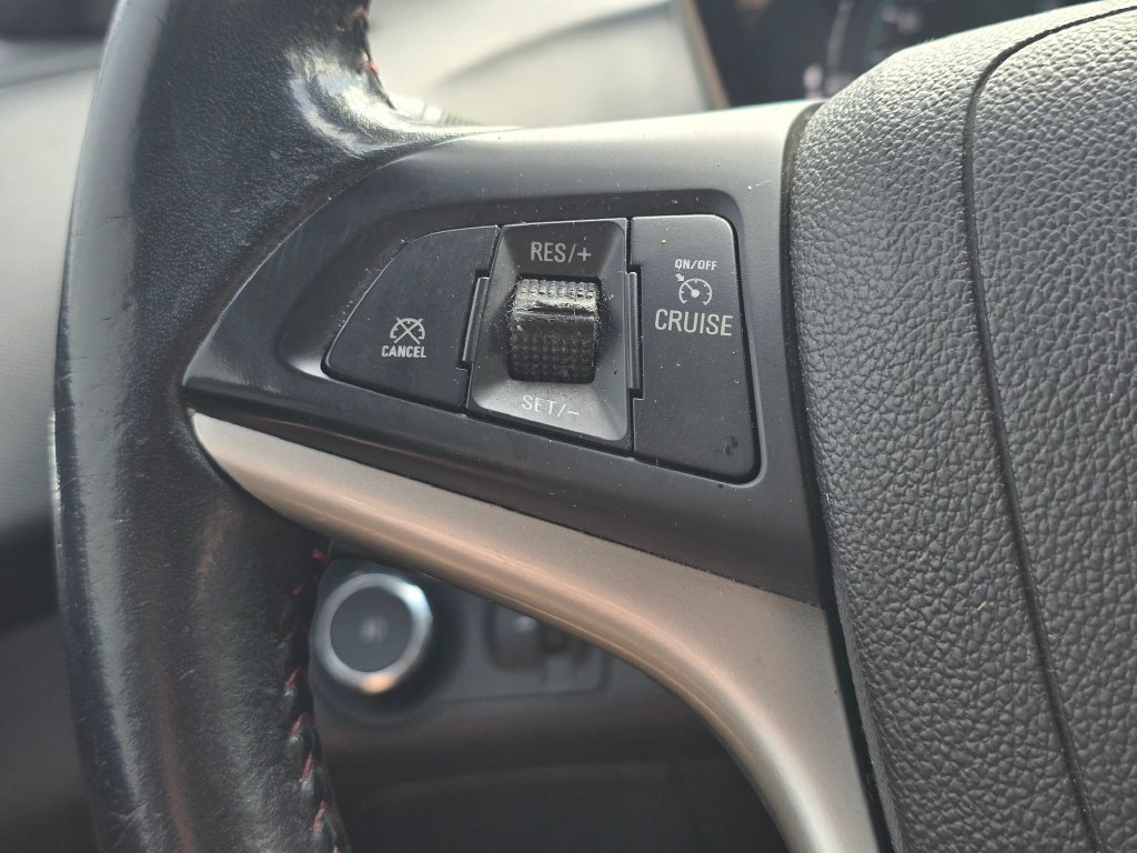 Used 2018 Chevrolet Sonic LT w/ Convenience Package FWD image 19