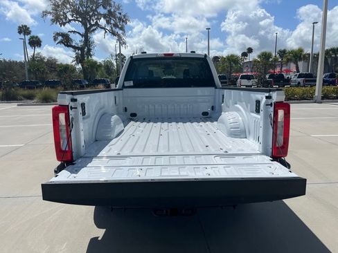 New 2026 Ford F250 XL w/ XL Chrome Package image 29