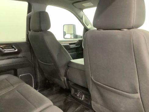 Used 2024 Chevrolet Silverado 2500 LT AWD/4WD image 32