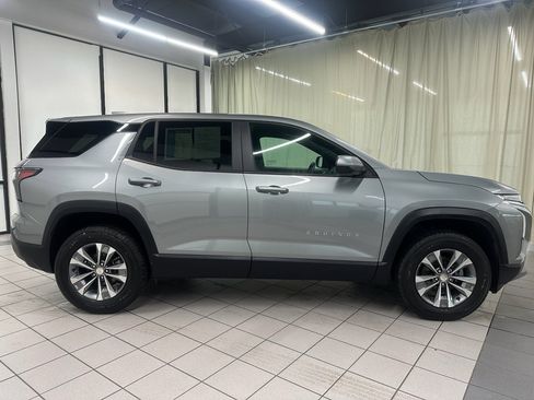 Certified 2025 Chevrolet Equinox LT image 3