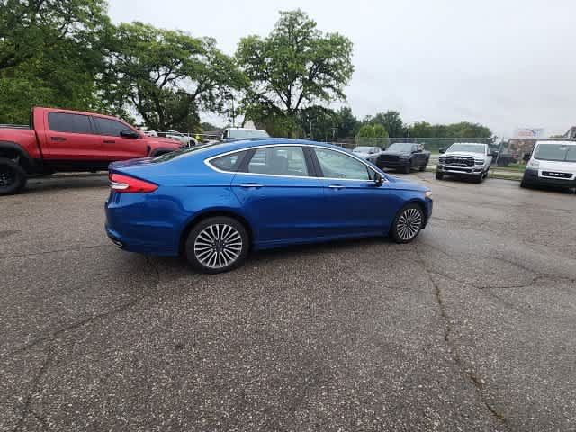 Used 2017 Ford Fusion SE w/ Fusion SE Technology Package AWD/4WD image 12
