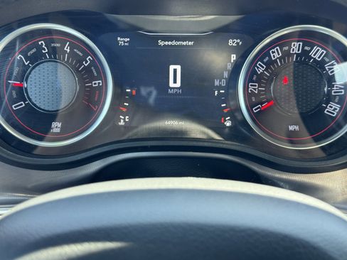Used 2022 Dodge Challenger GT RWD image 21