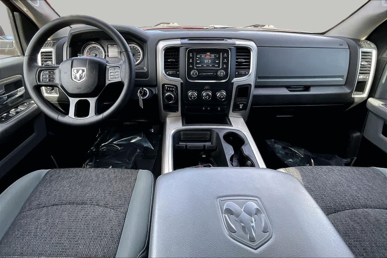 Used 2020 RAM 1500 Warlock RWD image 15