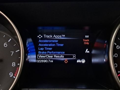 Used 2016 Ford Mustang Shelby GT350 w/ Technology Package image 21