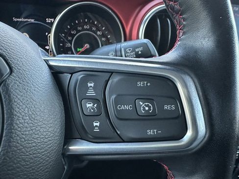 Used 2021 Jeep Gladiator Rubicon image 17