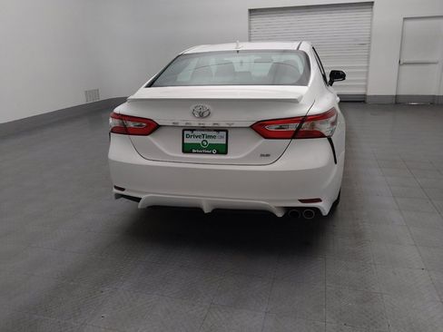 Used 2020 Toyota Camry SE image 7