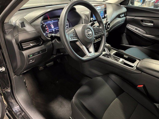 Used 2025 Nissan Sentra SV FWD image 19