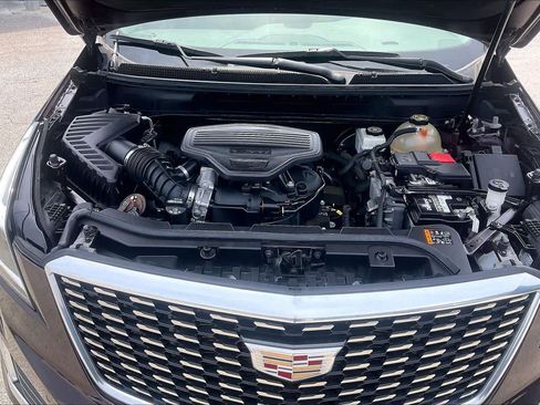 Used 2020 Cadillac XT5 Premium Luxury FWD image 30